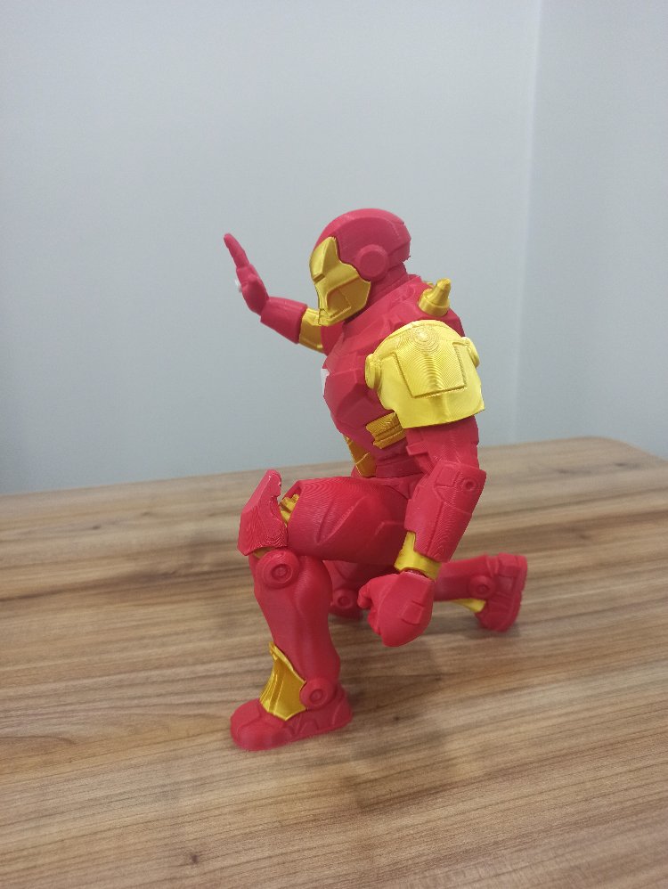 IRON MAN FİGÜR 21 CM