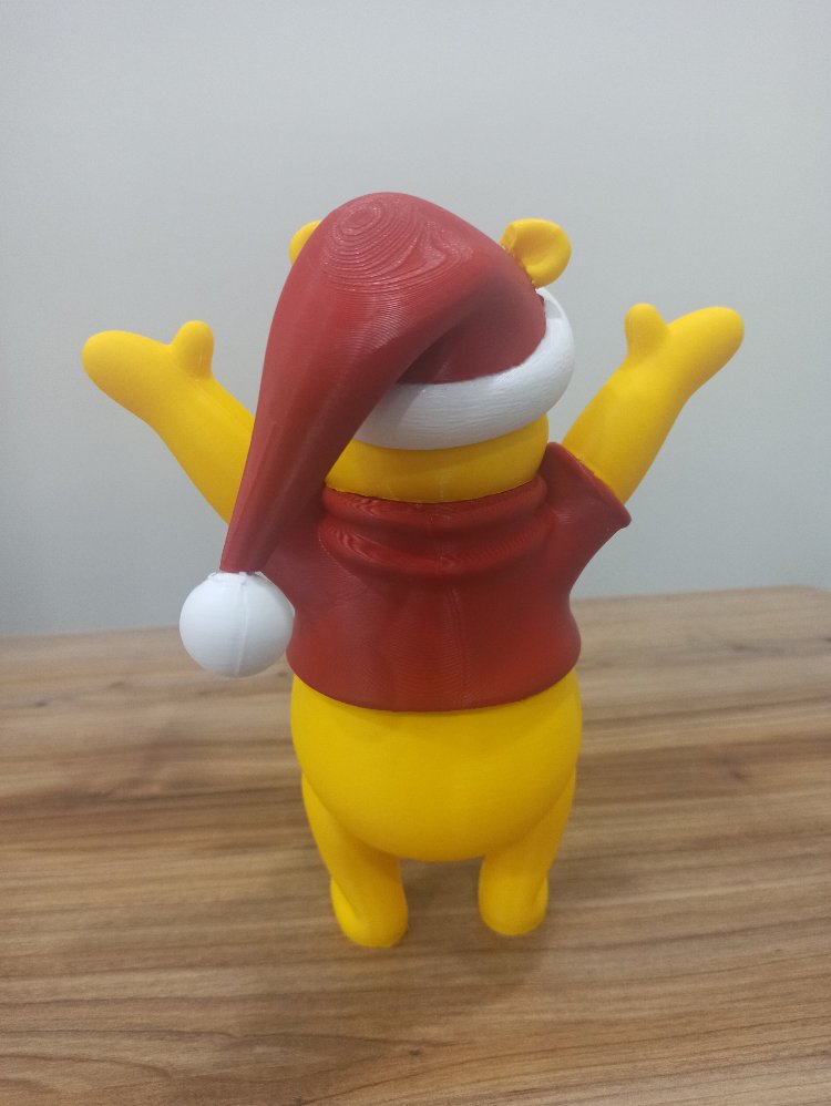 Pooh Figür (Yılbaşı Temalı)