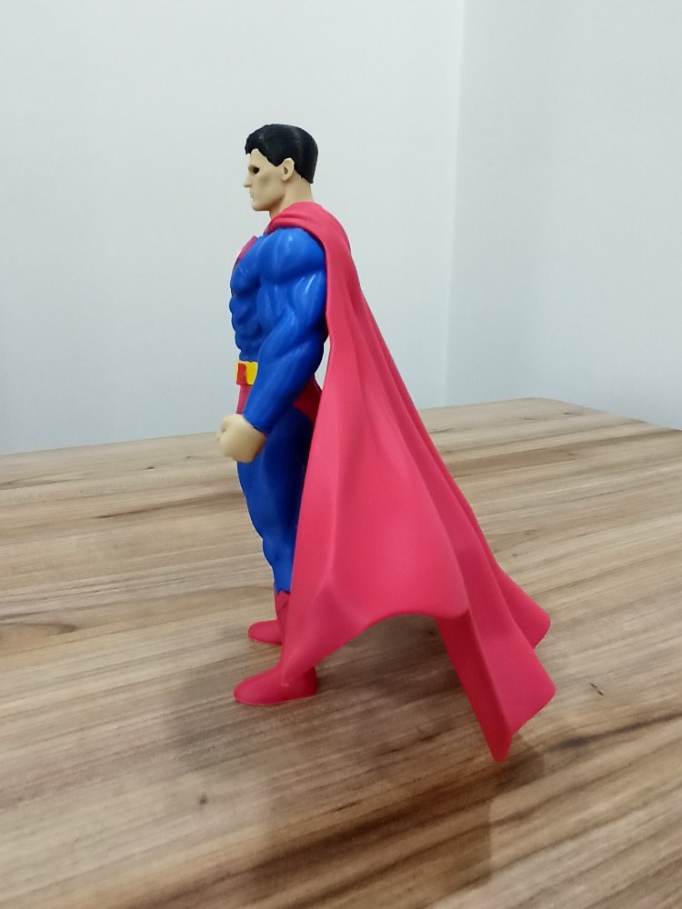 SUPERMAN FİGÜR 21 CM