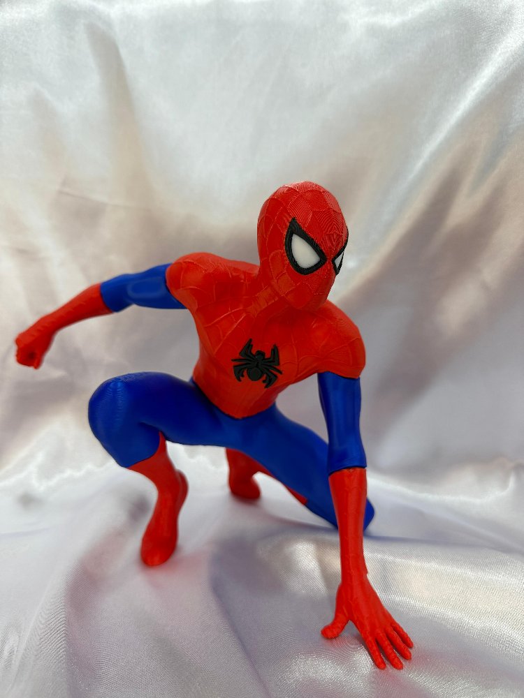 Spider-Man Figür 20 cm