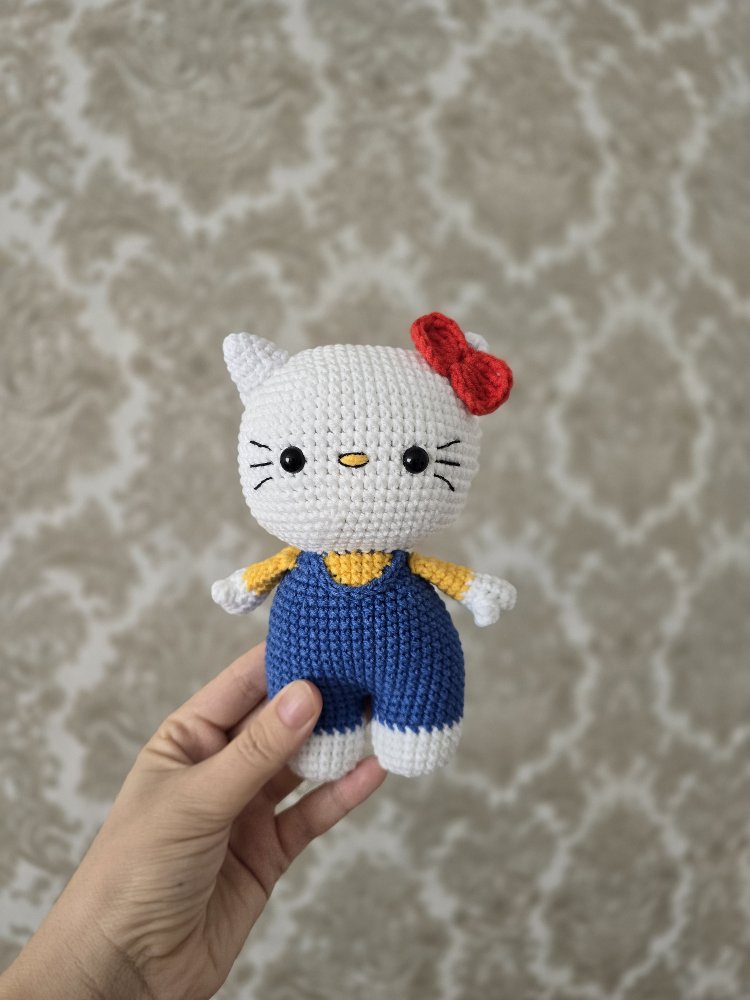 hello kitty oyuncak