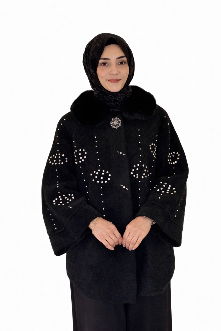 Taş işlemeli kürklü angora kaban