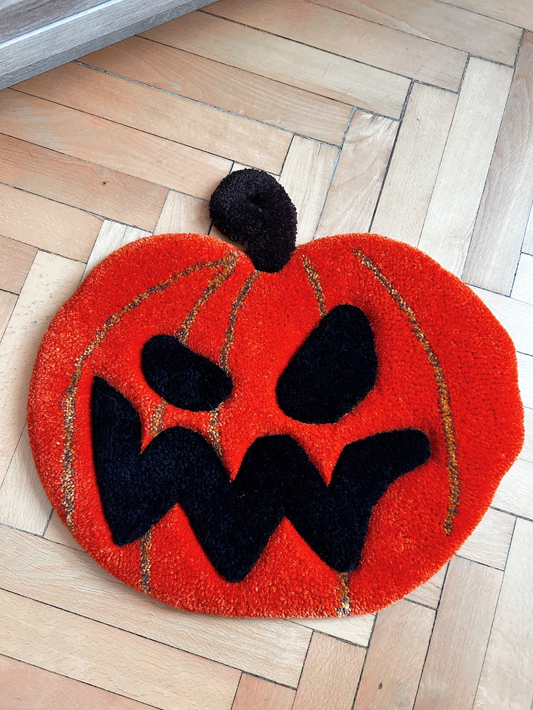 Sculpted Pumpkin Rug
