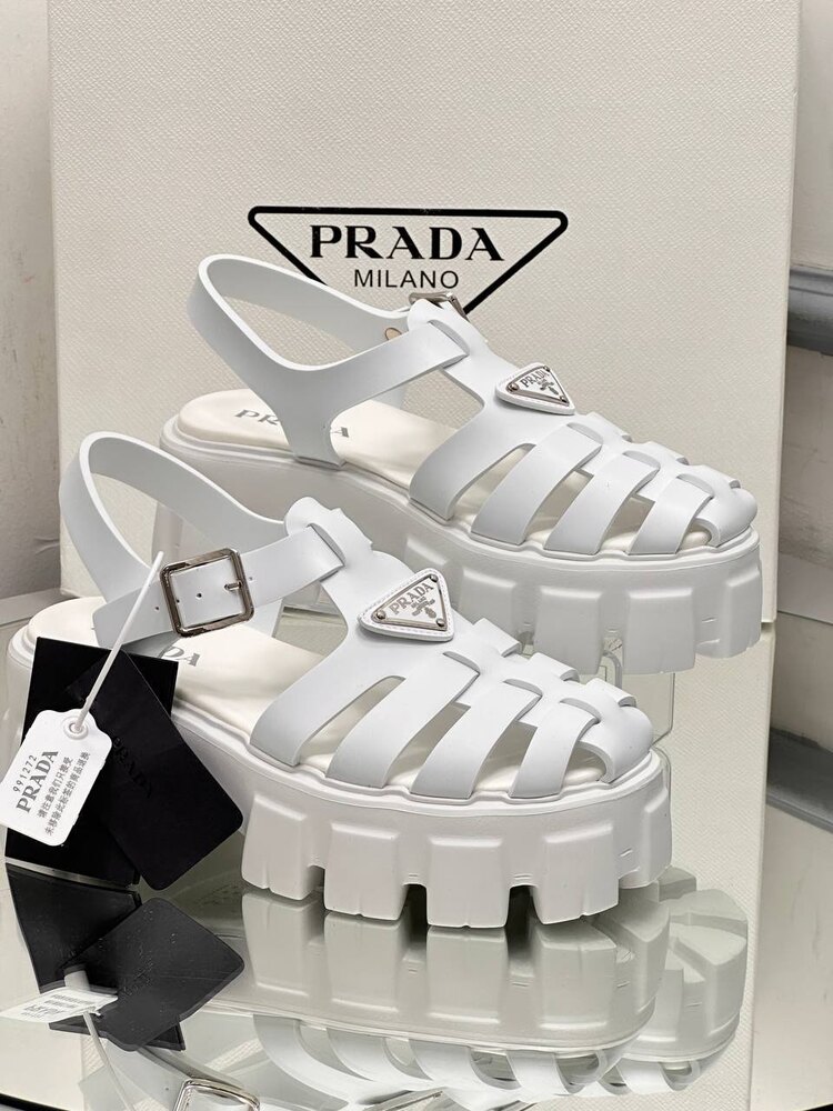Prada Sandalet