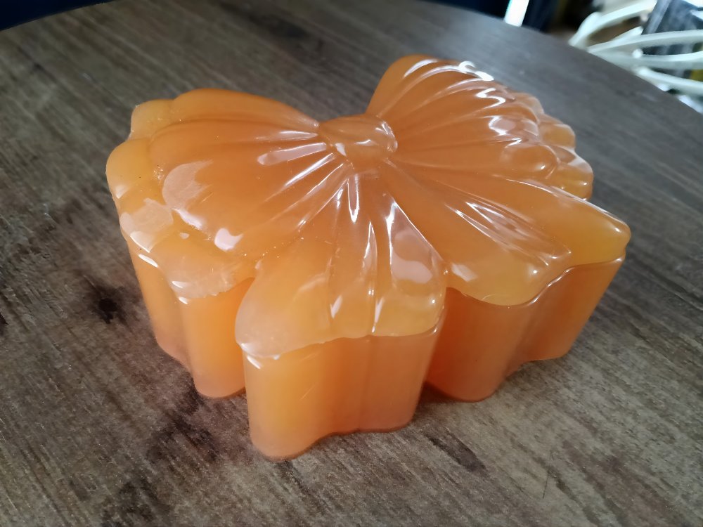 ribbon box