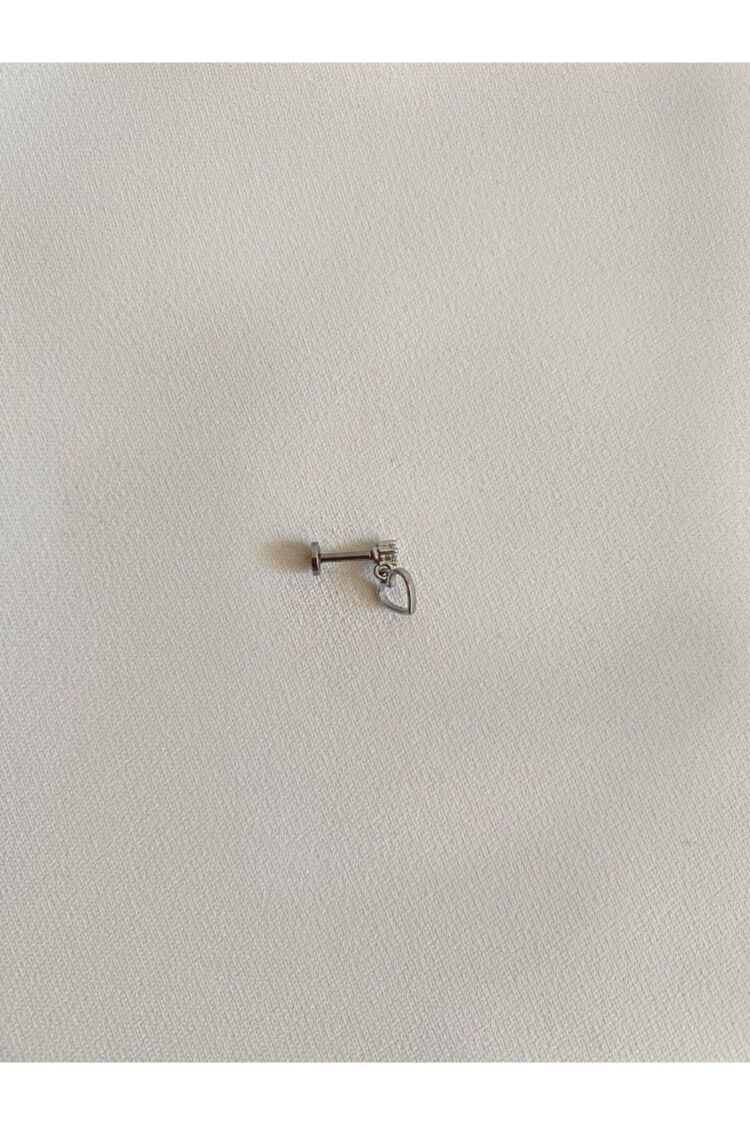 Kadın Silver Cerrahi Çelik Tektaş Ve Sallantılı Kalp Detaylı Piercing Tragus Kıkırdak