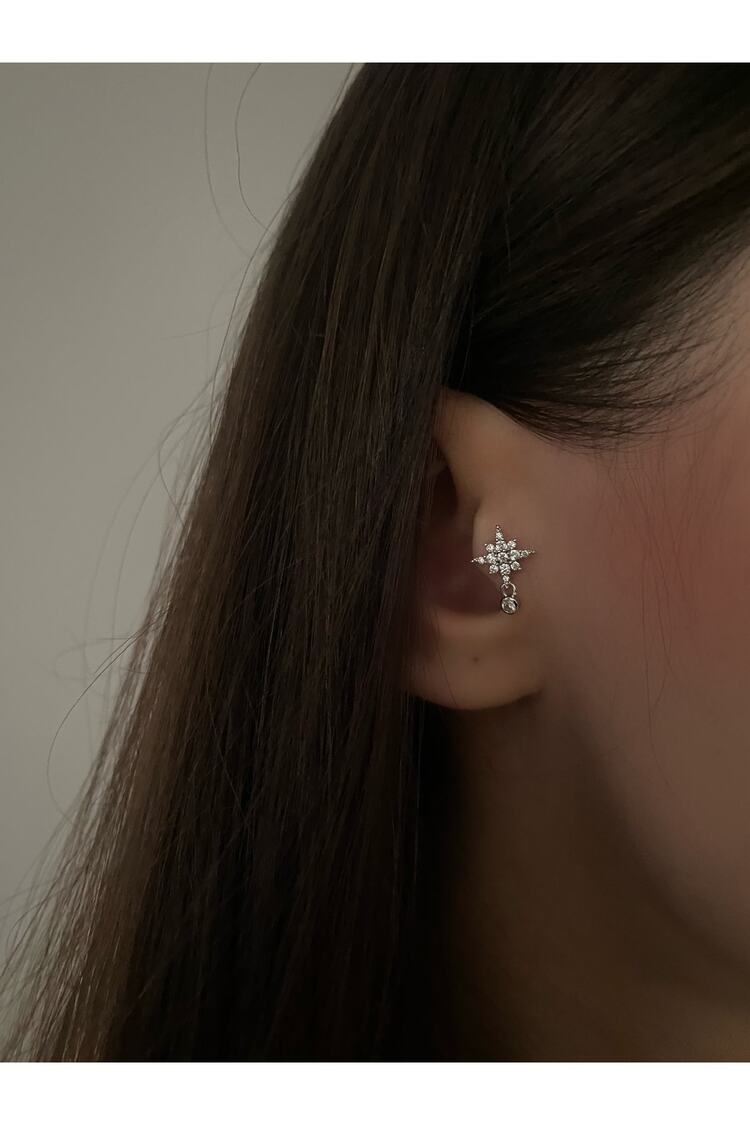 Kadın Sallantı Detaylı Kuzey Yıldızı Tragus Piercing