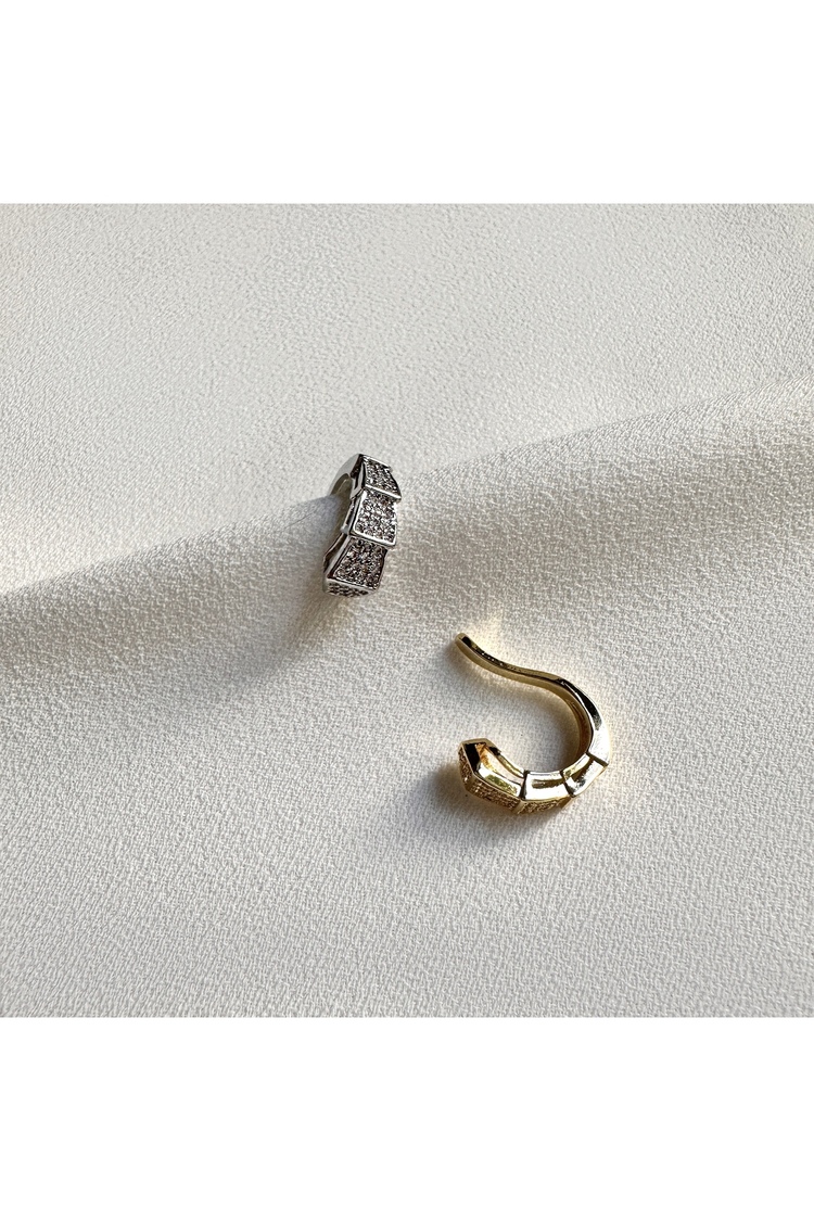 Yılan Kıkırdak Küpesi Earcuff