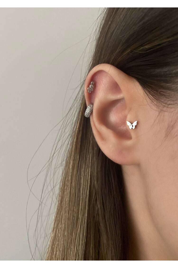 Kadın Silver Rengi Kelebek Tragus Kıkırdak Piercing