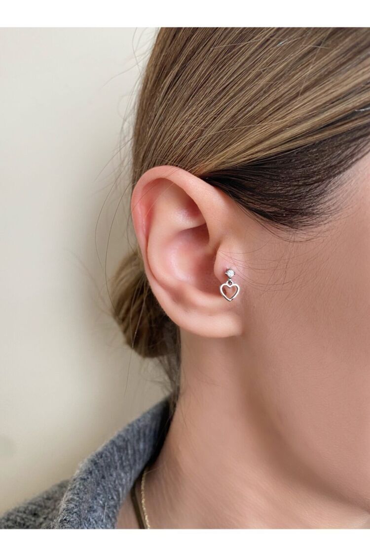 Kadın Silver Cerrahi Çelik Tektaş Ve Sallantılı Kalp Detaylı Piercing Tragus Kıkırdak