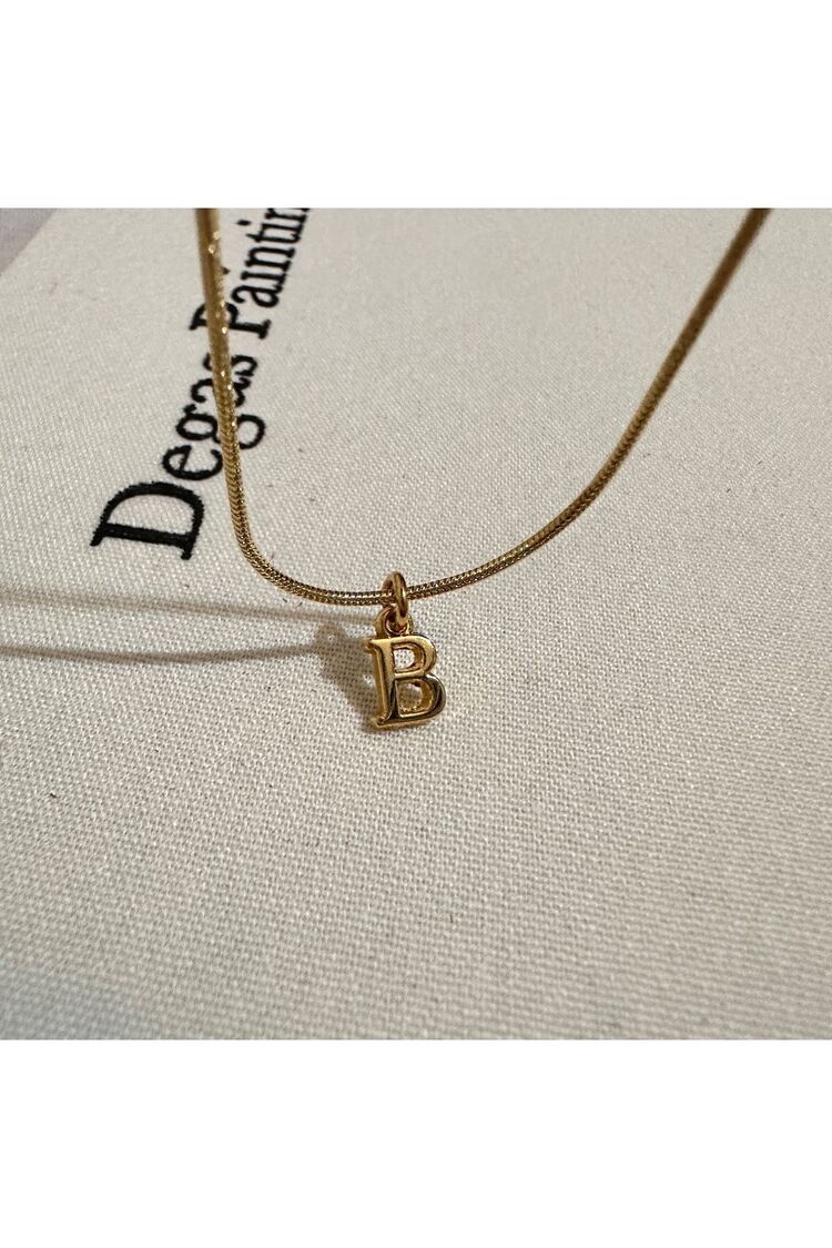 Harf Detaylı Choker Kolye