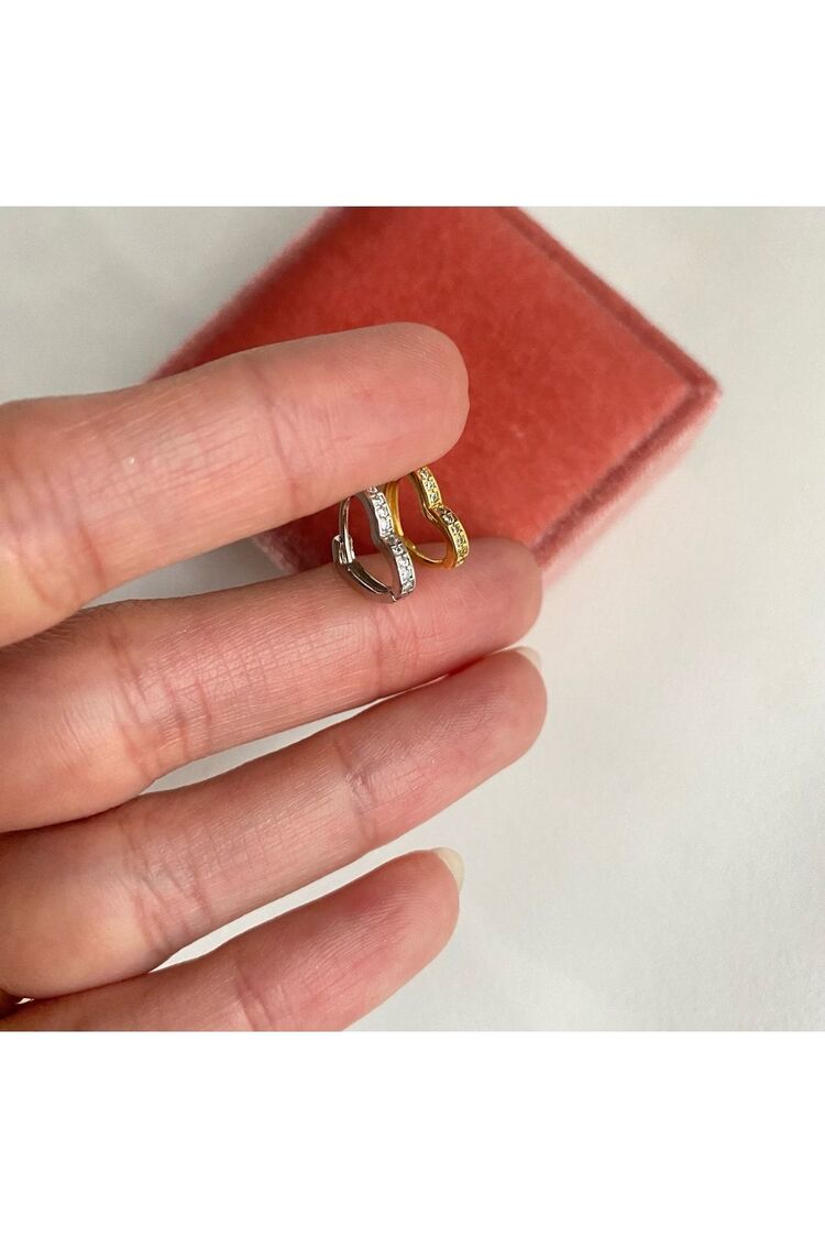 Kadın Kalp Detaylı Halka Tragus Piercing