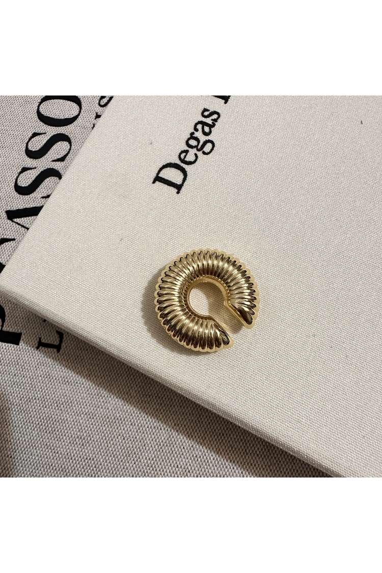 Çelik Çizgili Kalın Halka Kıkırdak Küpesi Earcuff