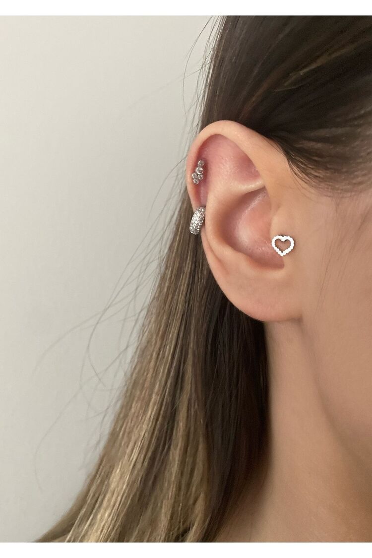 Kadın Silver Rengi Tırtıklı Kalp Tragus Kıkırdak Piercing