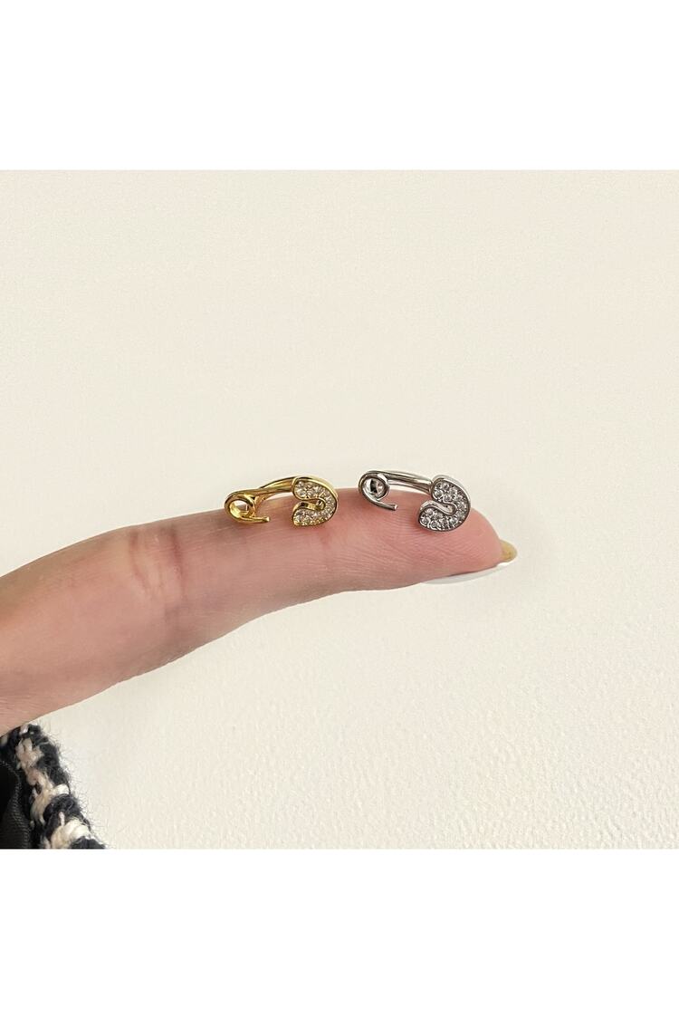 Taşlı Çengelli Detaylı Halka Tragus Piercing