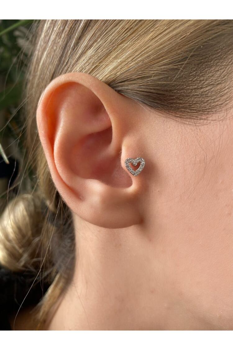 Kadın Silver Rengi Cerrahi Çelik Kalp Tragus Kıkırdak Piercing 6mm