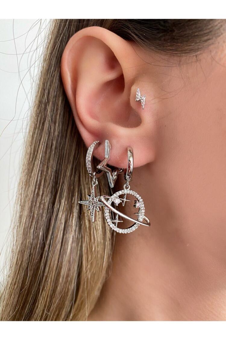 Kadın Silver Rengi Gezegen Charm Detaylı 3’lü Küpe Seti