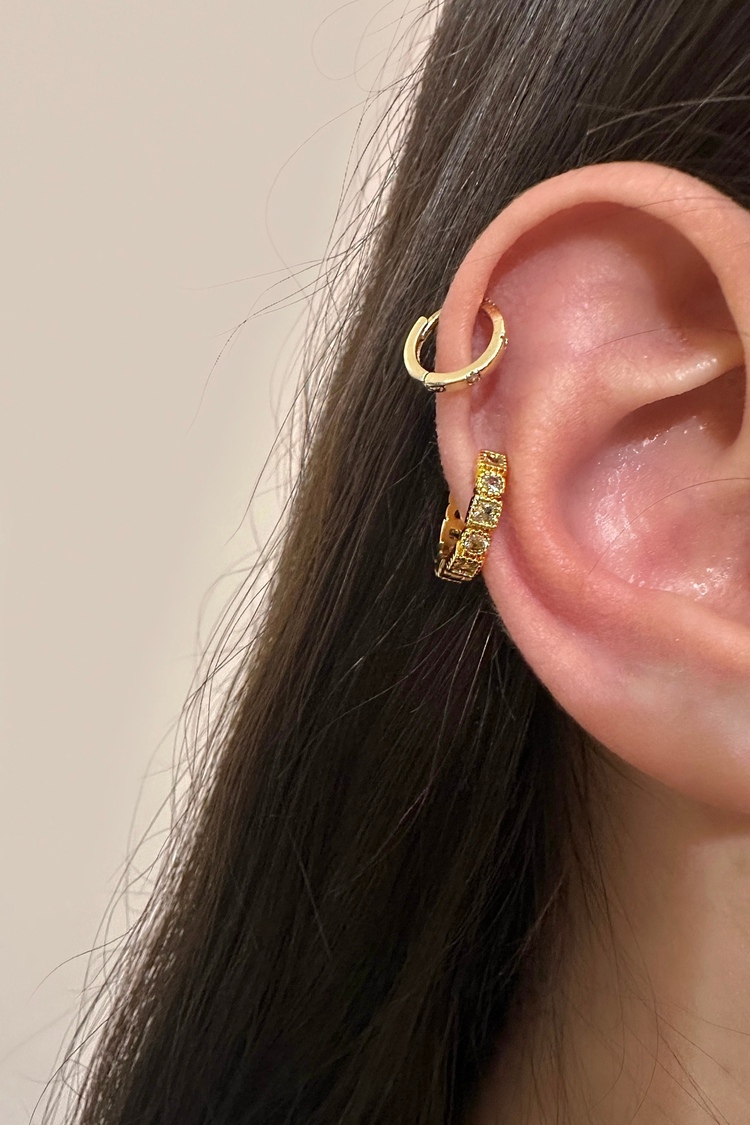 Çelik Taşlı Halka Piercing