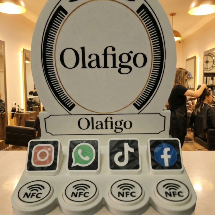 4'lü NFC Sosyal Medya Standı - Hepsi Bir Arada Dijital Etkileşim Paneli