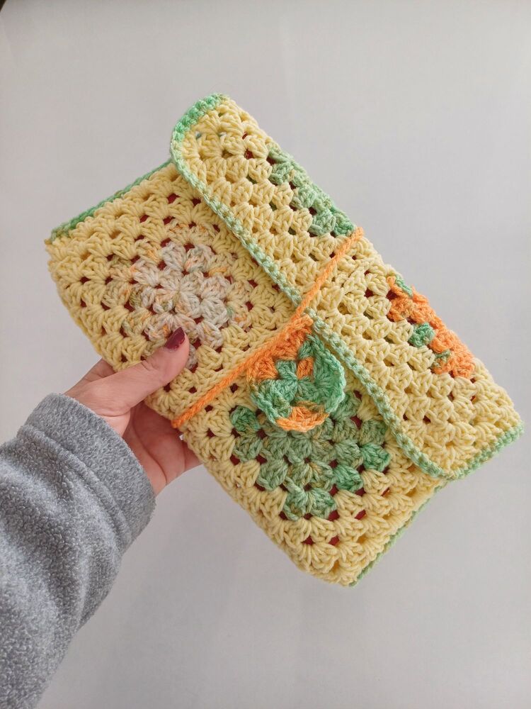 Sarı kitap kılıfı/çantası 