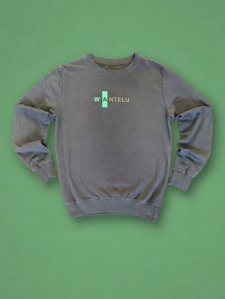 Wantelu siyah sweatshirt Rahat fit Zamansız parça.