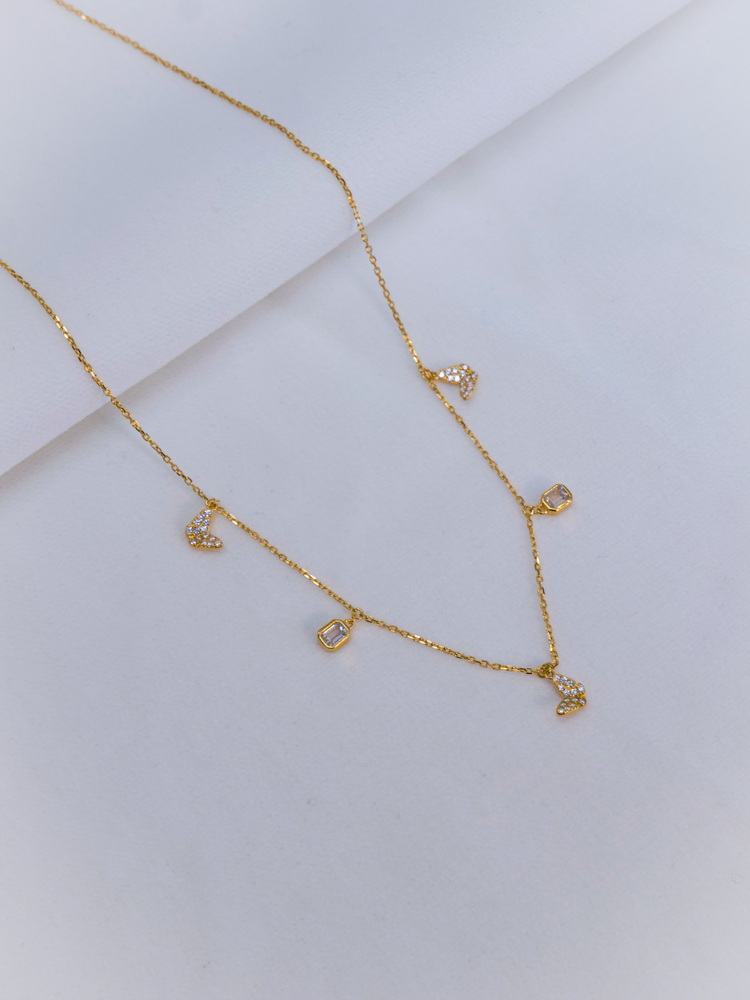 Golden Whisper Charm Kolyesi