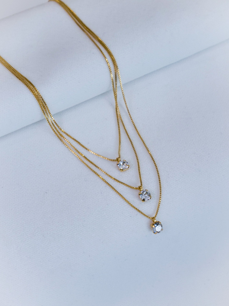 Triple Diamond Elegance Kolye