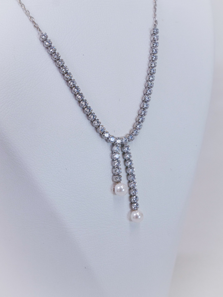 Tiny Silver Pearl Kolye
