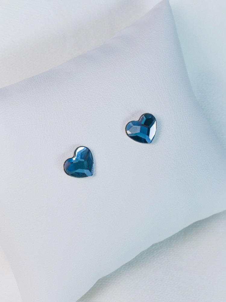 Sapphire Heart Forms Küpe