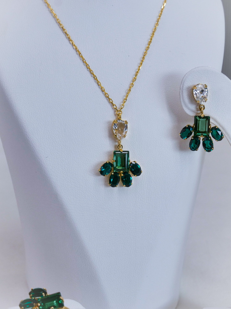 Emerald Bloom Gold Set
