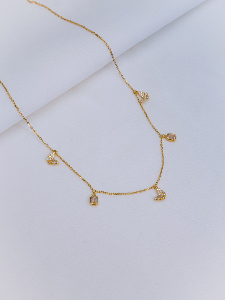 Golden Whisper Charm Kolyesi