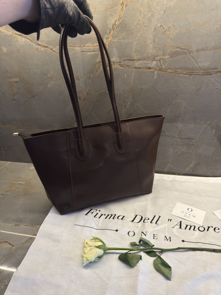 Onem - The Coach Brown