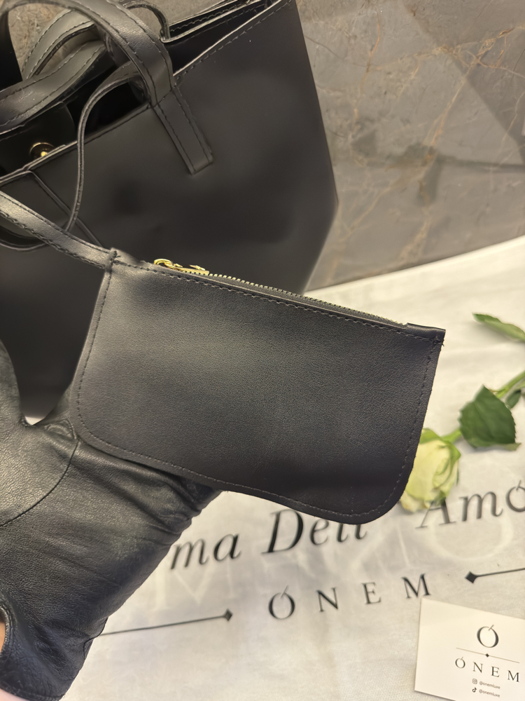 Onem - Kangaroo Black