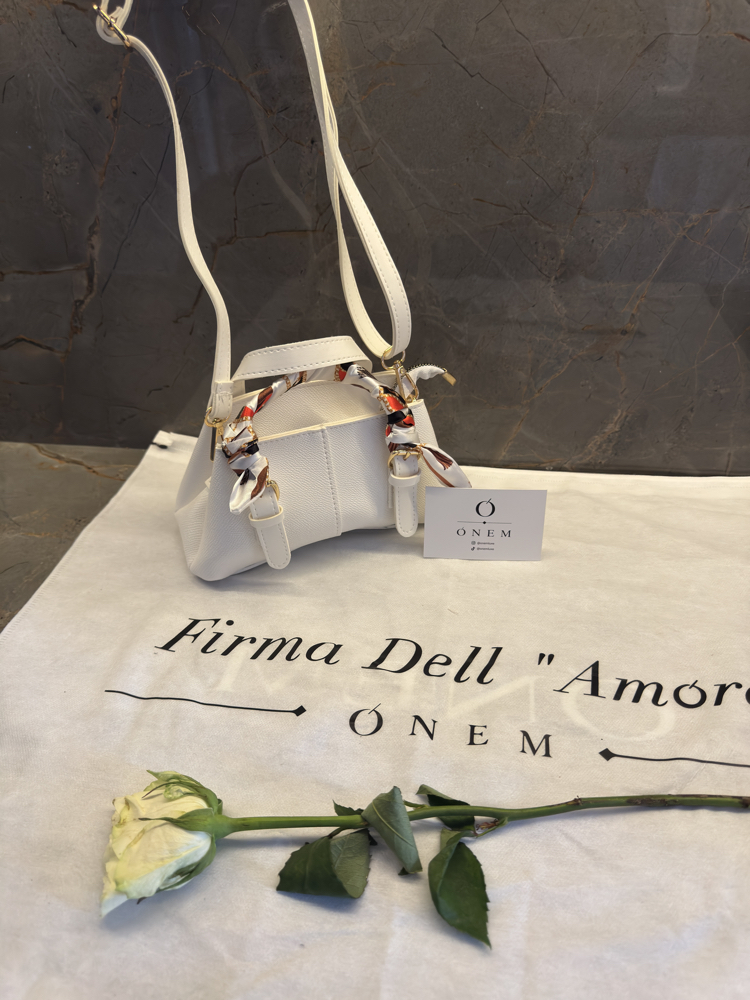 Onem - Love Of Mini White
