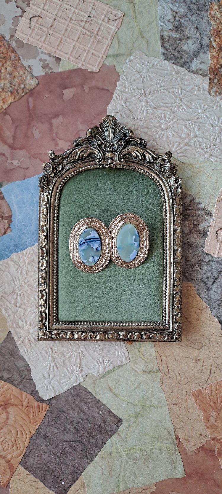 Sedefli Vintage Görünümlü Küpe