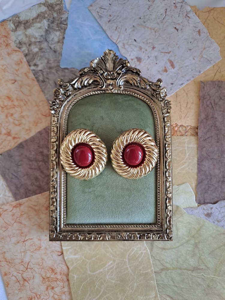 Vintage Görünümlü Pirinç Küpe 