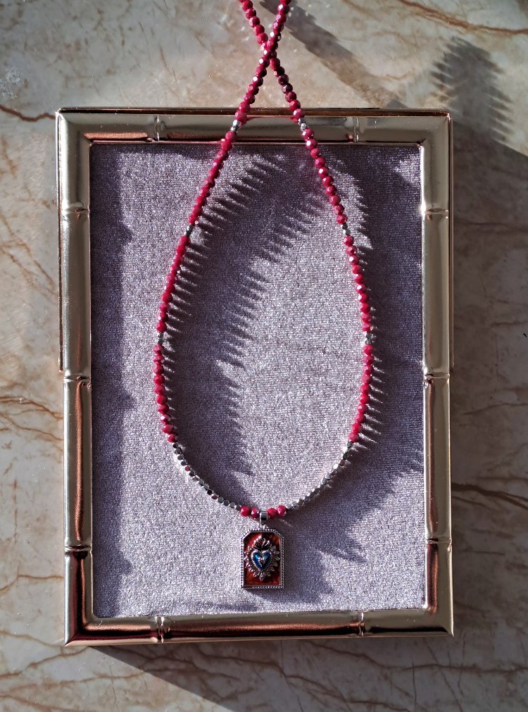 Sacred  Hearts Kolye 