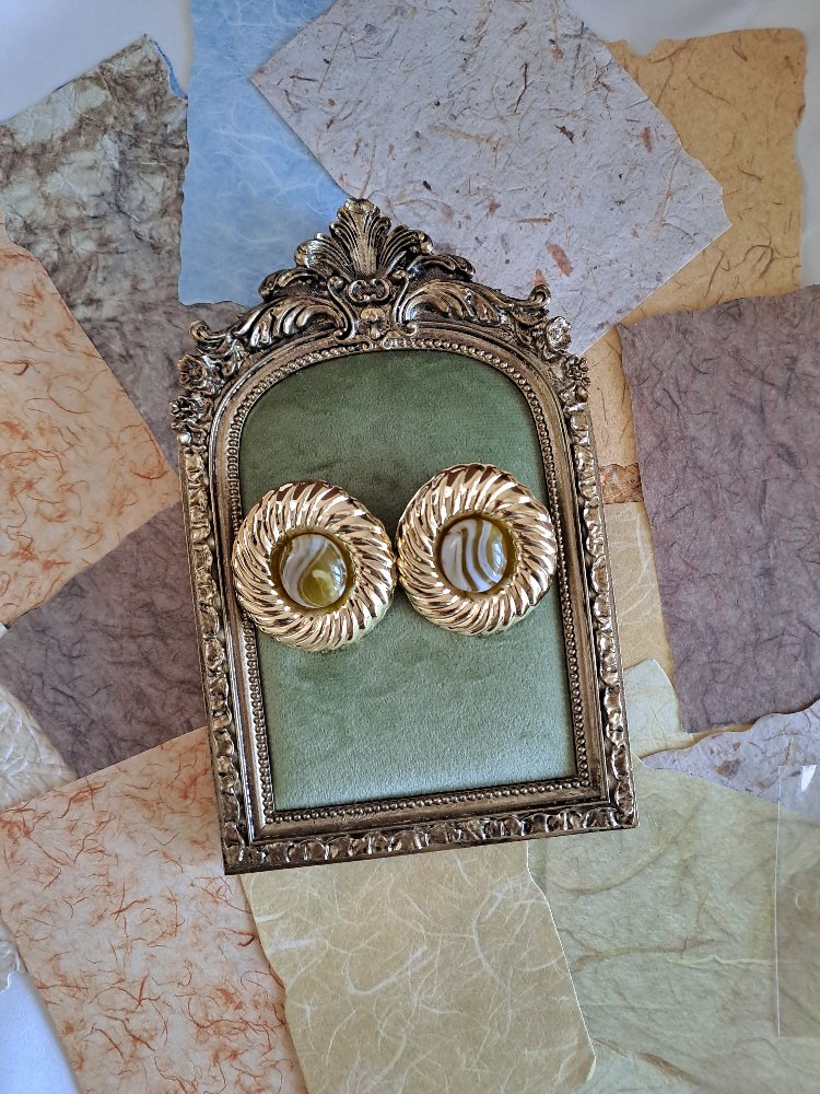 Vintage Görünümlü Pirinç Küpe 