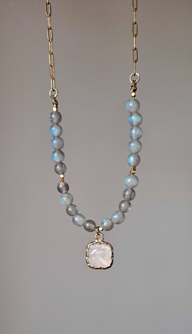 Moon Pearl Kolye