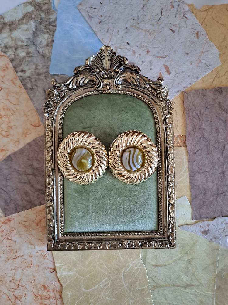 Vintage Görünümlü Pirinç Küpe 