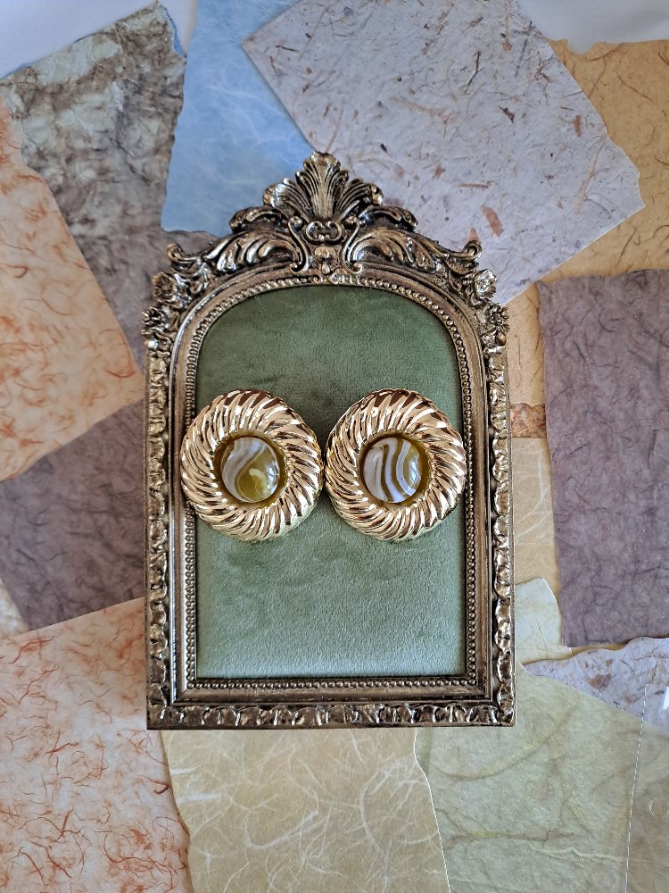 Vintage Görünümlü Pirinç Küpe 