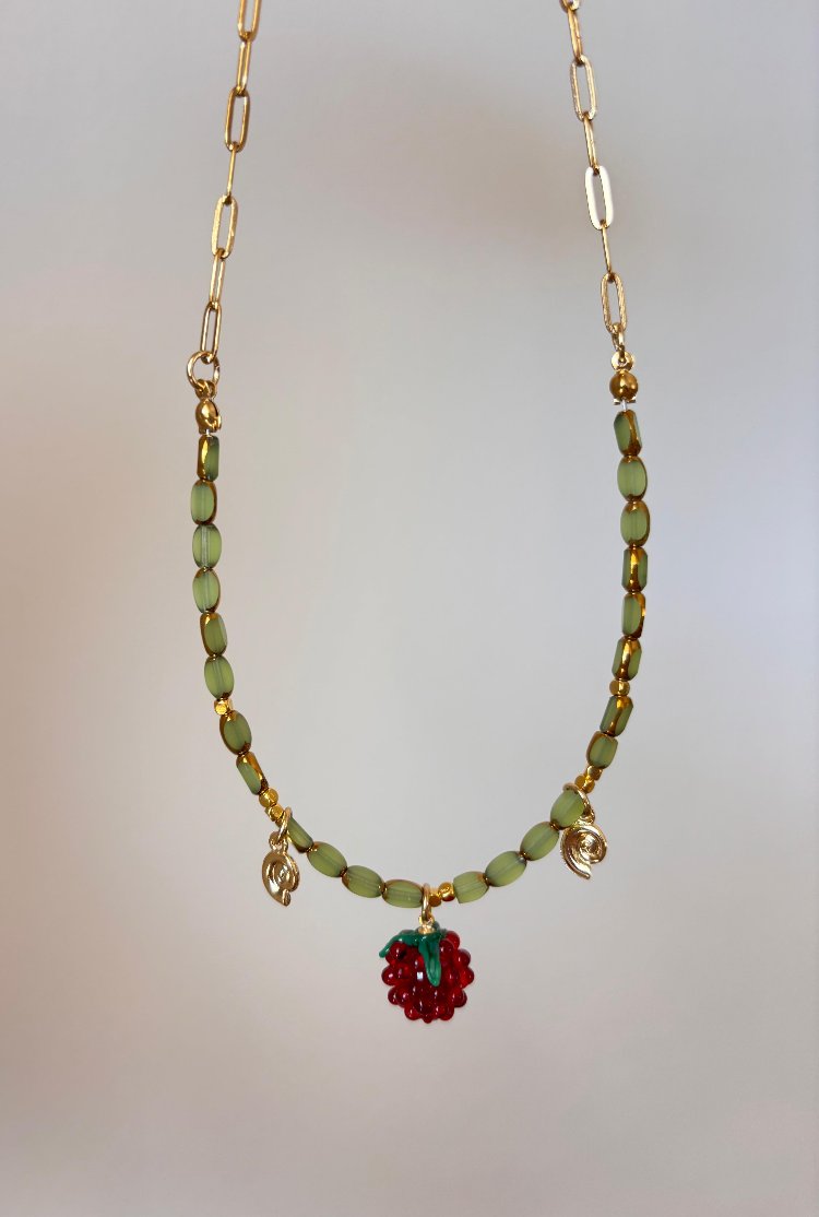 Forest Berry Kolye
