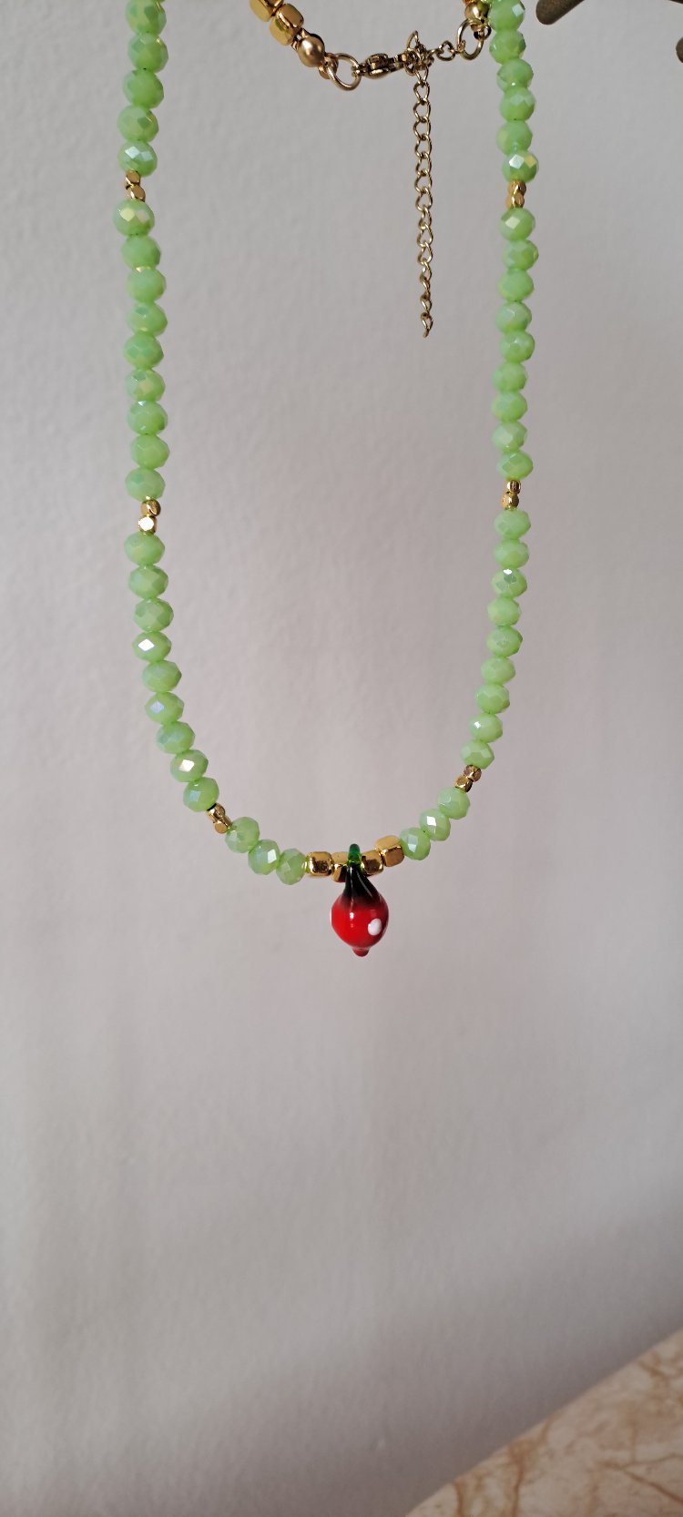 Strawberry Matcha Kolye 
