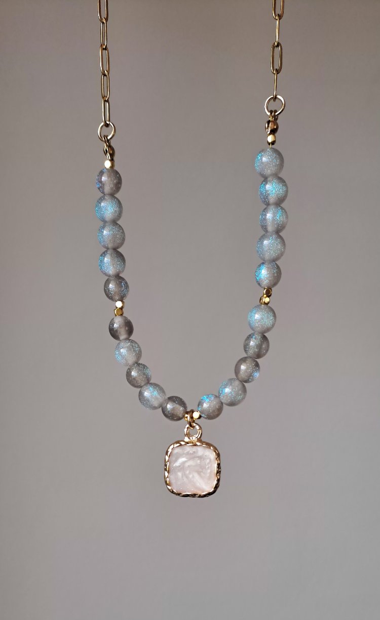 Moon Pearl Kolye