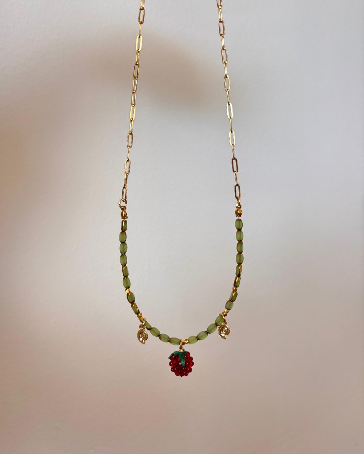 Forest Berry Kolye