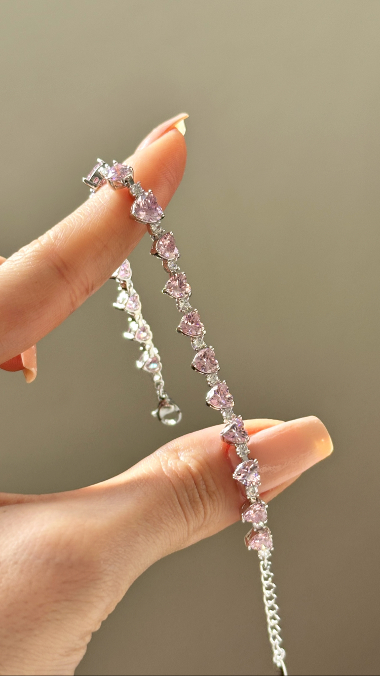 Xuping pembe kalp model su yolu bileklik