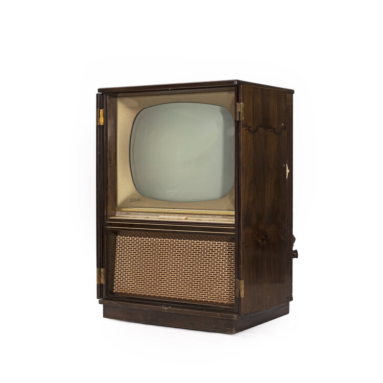 60’lar Saba S1005 Lambalı Tv. 