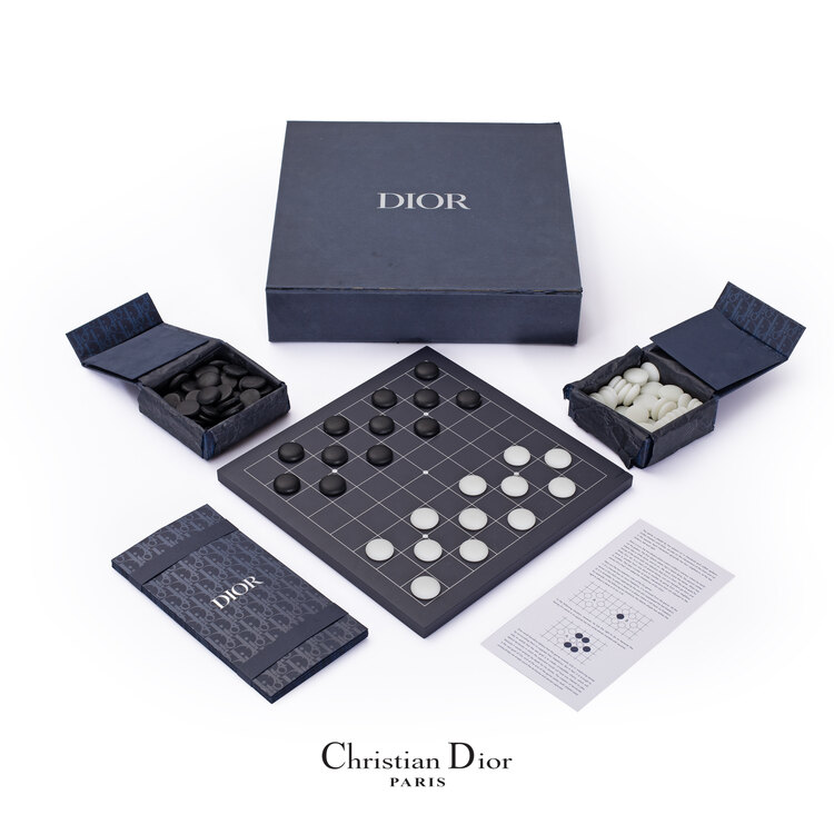 Christian Dior Dama Oyun