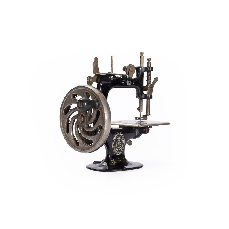 1920’ler Singer No:20 Minyatür Dikiş Makinesi. Made in USA.