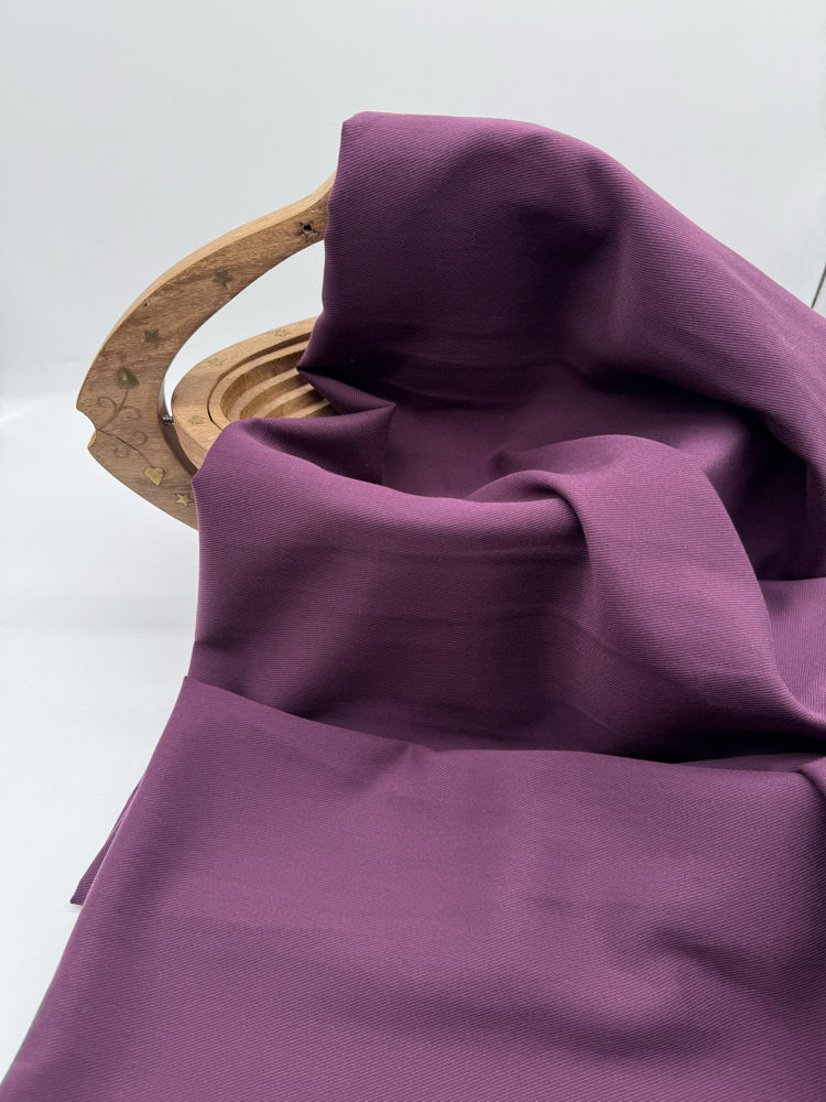 Mürdüm Renk Gabardin Tencel Kumaşı